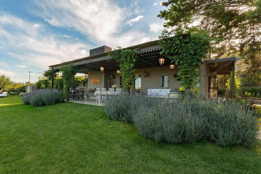 Bodega Durigutti Family Winemakers Villa Las Compuertas Exterior photo