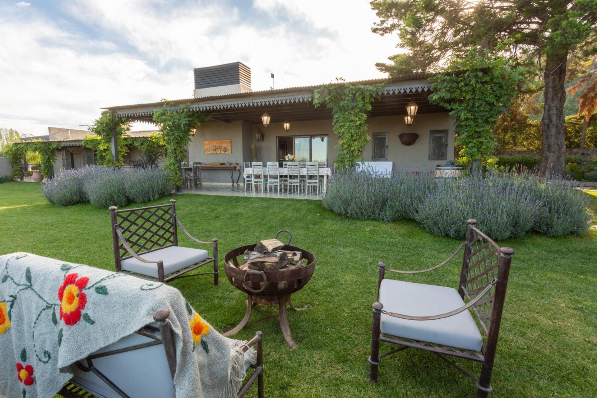 Bodega Durigutti Family Winemakers Villa Las Compuertas Exterior photo